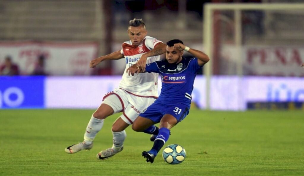 soi-keo-nhan-dinh-gimnasia-vs-huracan-luc-06h30-ngay-14-06-2023-1